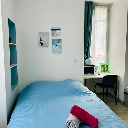 Au Pied Du Château Wi-fi Proche Gare * Montluçon
