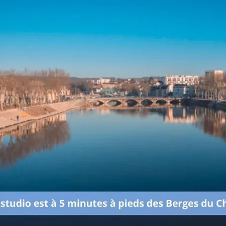 Appartement Au Pied Du Château Wi-fi Proche Gare